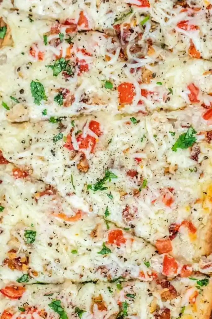 Creamy Chicken Alfredo Flatbread