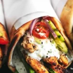 Easy Chicken Gyros with Creamy Tzatziki 4 Easy Chicken Gyros with Creamy Tzatziki