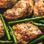 One-Skillet Garlic and Herb Chicken with Asparagus 4 One-Skillet Garlic and Herb Chicken with Asparagus