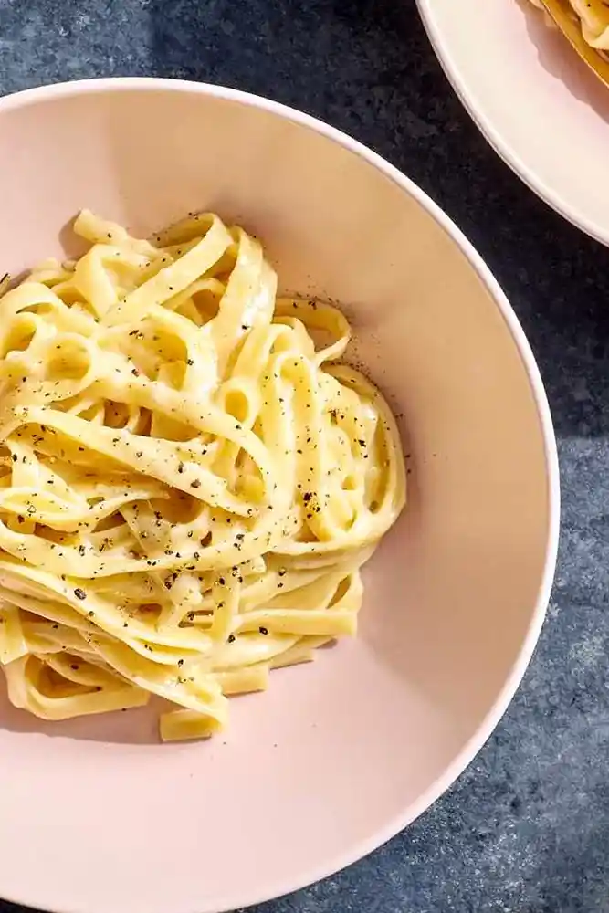 Classic 3-Ingredient Fettuccine Alfredo 3 Recipe image