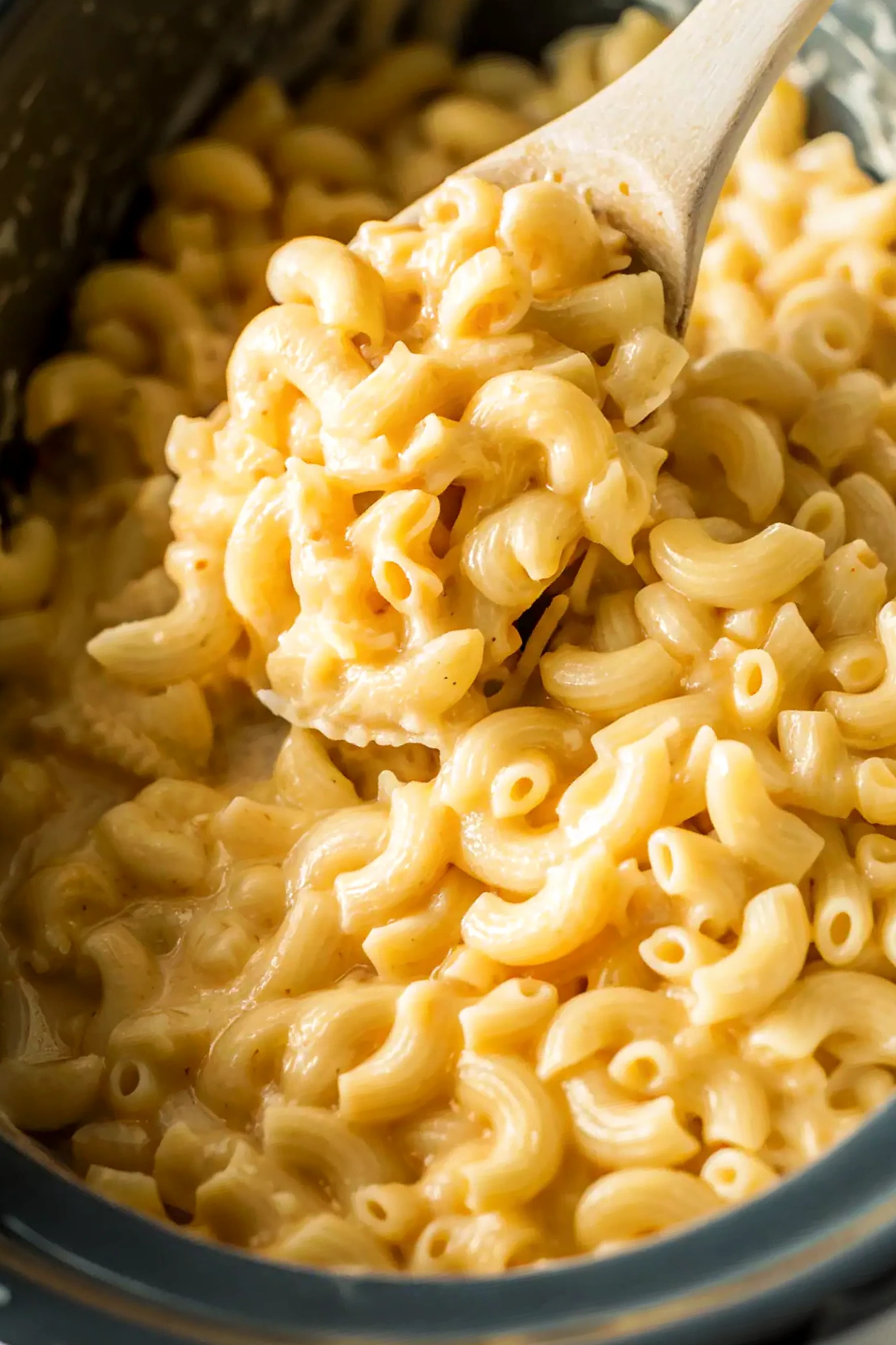 Slow Cooker Creamy Macaroni and Cheese 3 Recipe image