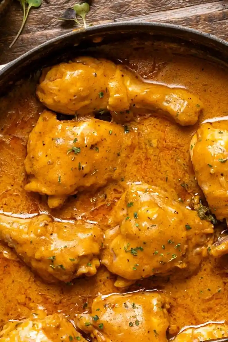 Southern Smothered Chicken with Rich Creamy Gravy 3 Recipe image