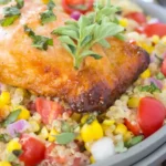 Honey Garlic Salmon and Quinoa Bowl 4 Honey Garlic Salmon and Quinoa Bowl