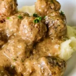 Slow Cooker Swedish Meatballs with Creamy Gravy 4 Slow Cooker Swedish Meatballs with Creamy Gravy