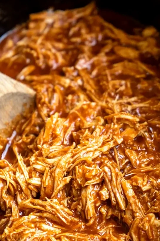 Classic Crockpot BBQ Chicken 3 Classic Crockpot BBQ Chicken