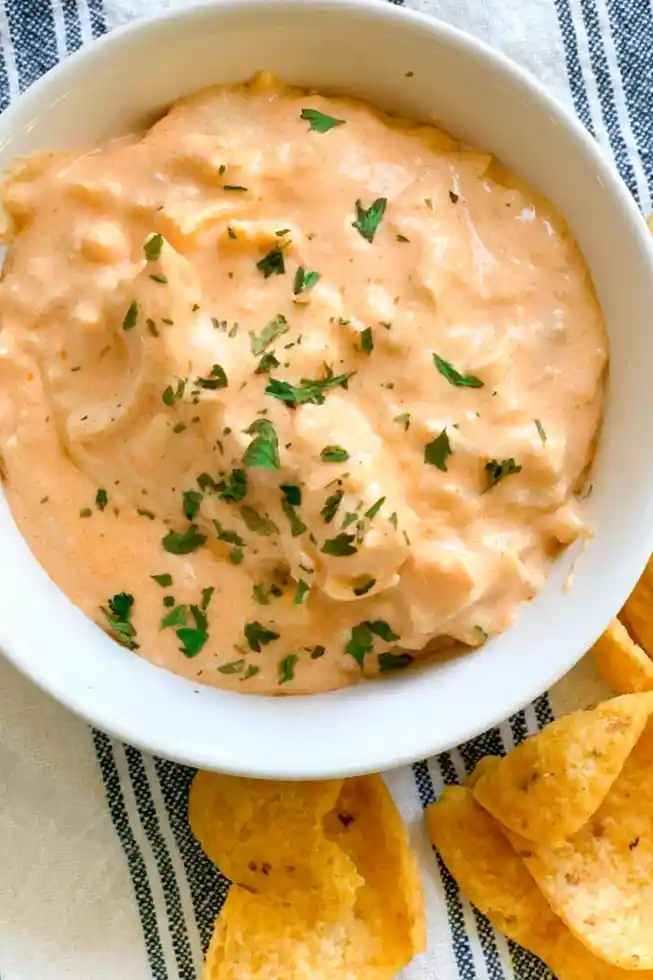 Slow Cooker Buffalo Chicken Dip 3 Slow Cooker Buffalo Chicken Dip