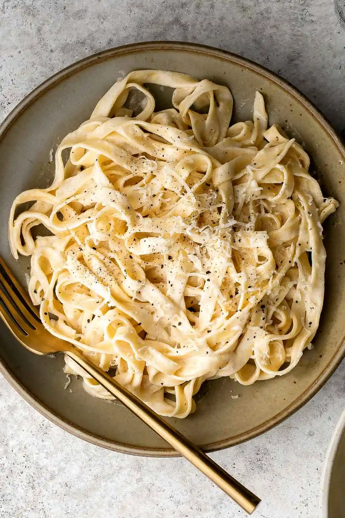 Classic Homemade Fettuccine Alfredo 3 Classic Homemade Fettuccine Alfredo