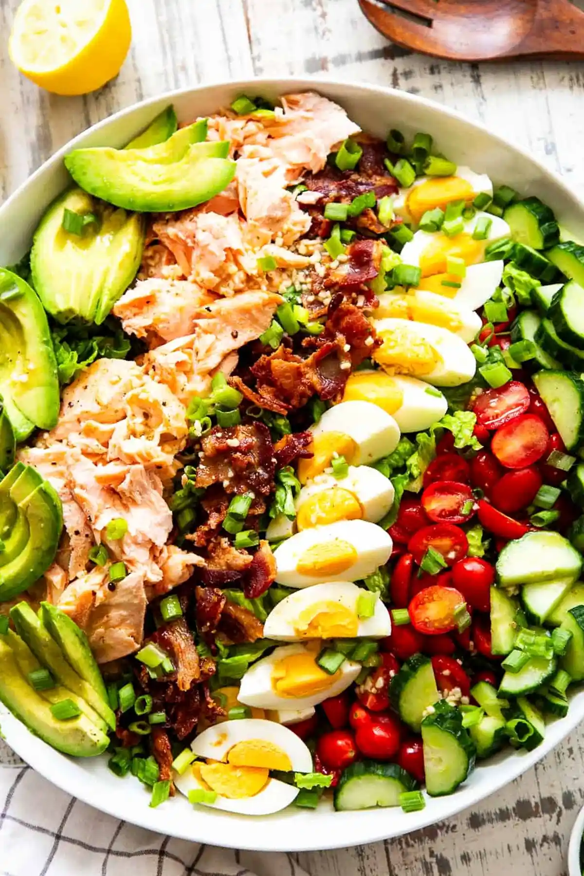 Salmon Cobb Salad with Lemon Garlic Vinaigrette 3 Salmon Cobb Salad with Lemon Garlic Vinaigrette