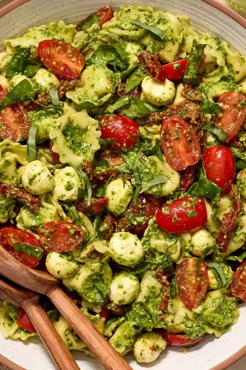 Tortellini Pesto Salad 3 Tortellini Pesto Salad